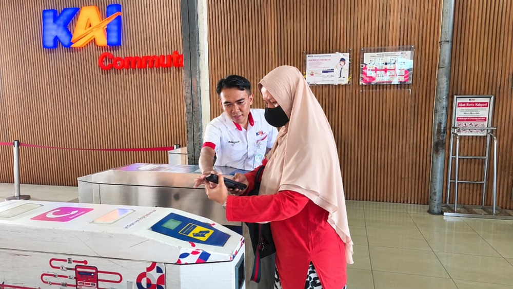 Naik Kereta, Pulang Membawa Cerita; Merasakan Layanan Berkemajuan KAI Daop 6 Yogyakarta