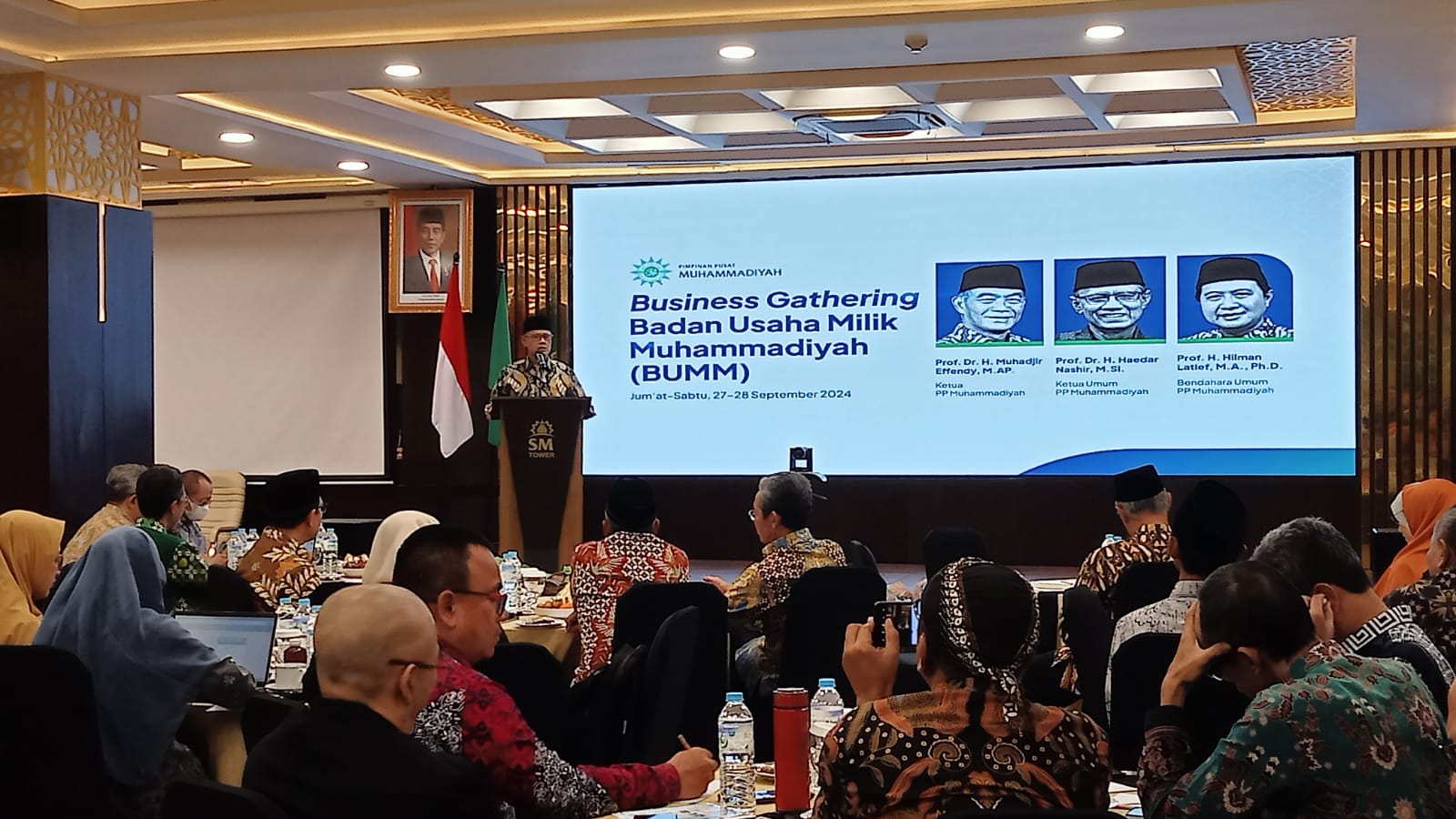 Prof Dr Haedar Nashir M.Si
