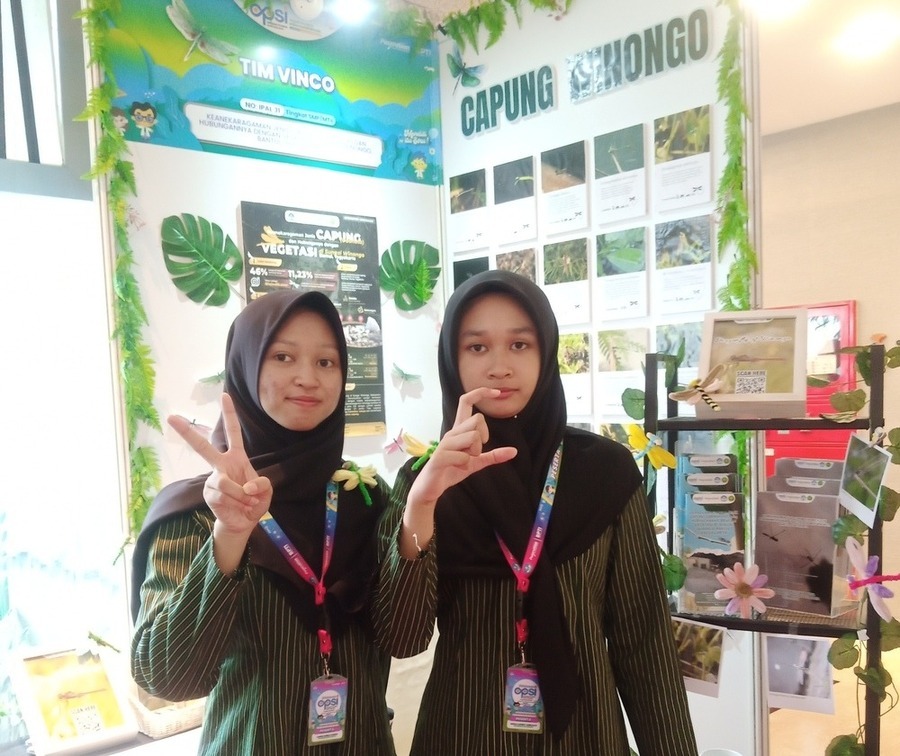 Nadila & Zahira